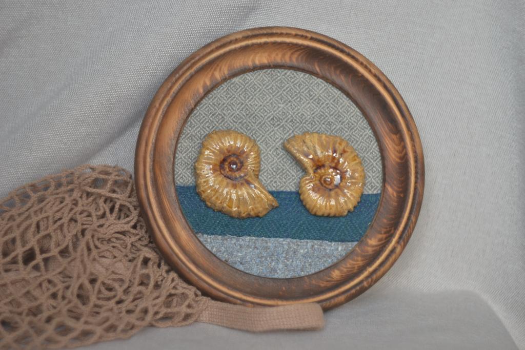 Панно большое  на стену "Шишки"