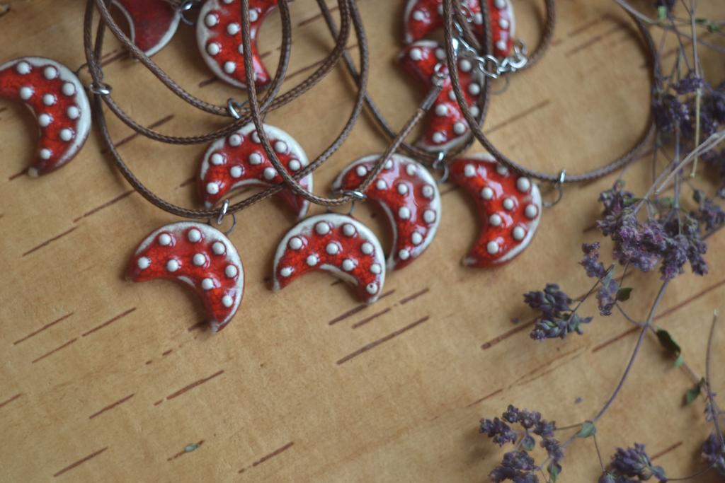 Подвеска "Мухоморная луна "