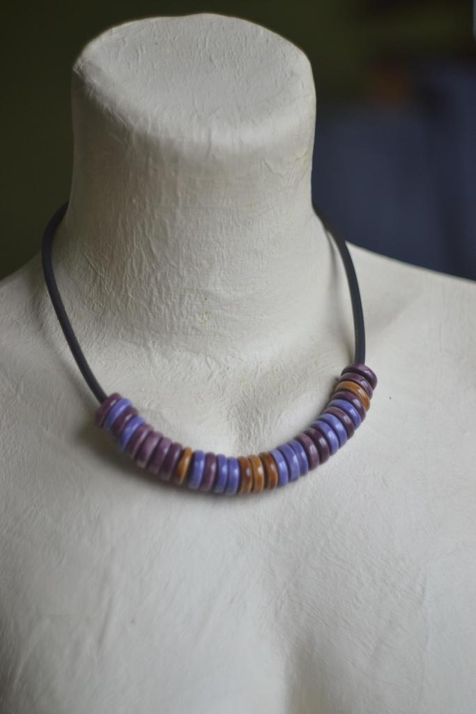 Колье  "Чернослив"