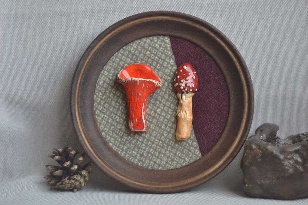 Панно на стену  большое  "Мухомор и лисичка"