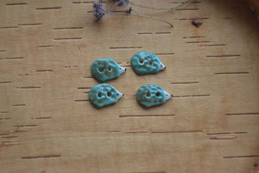 Керамическая пуговица "ёж"