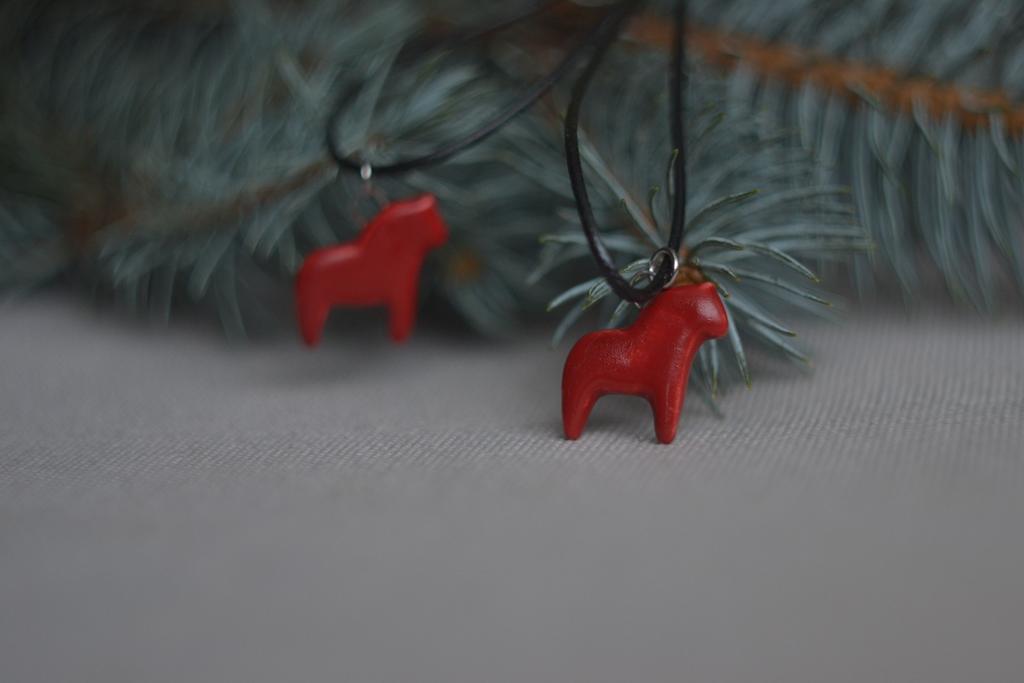 Подвеска "лошадка"