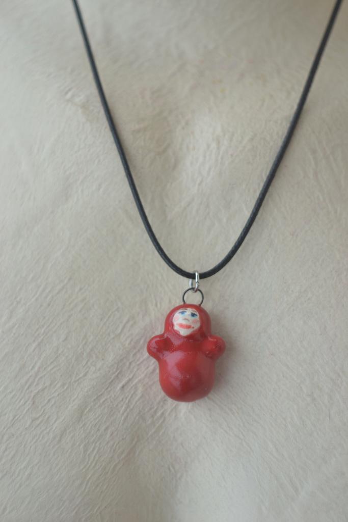 Подвеска "неваляшка"