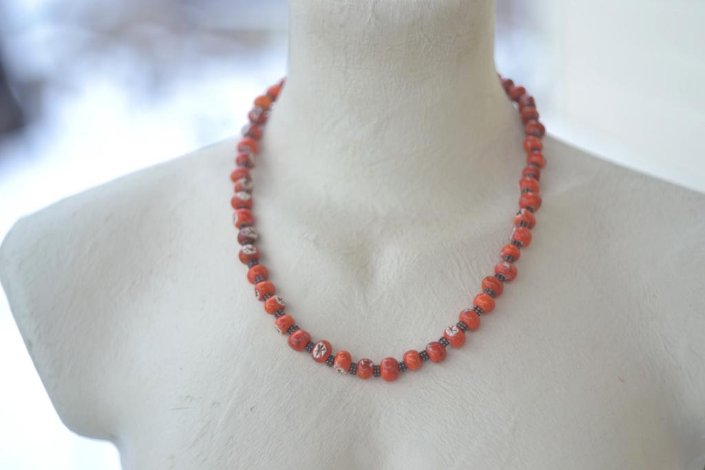 Бусы "Рябиновые "