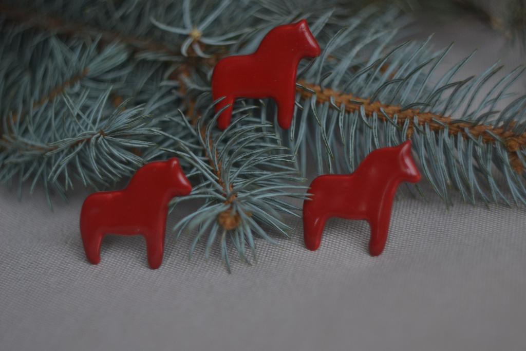 Брошь "Лошадка"