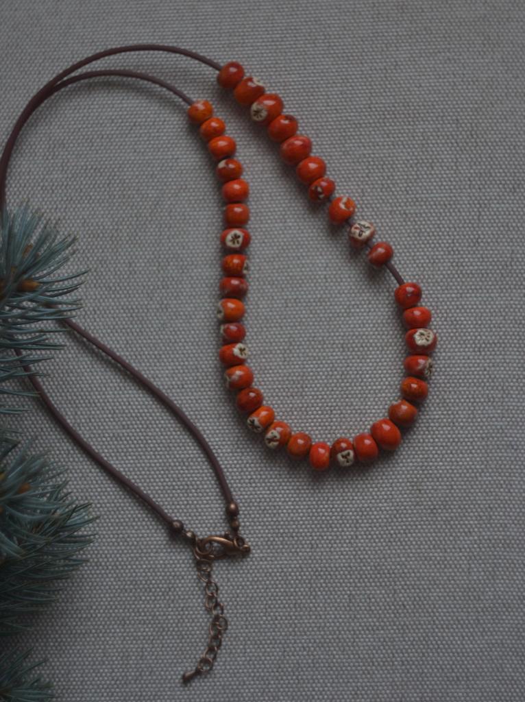 Бусы "Рябиновые "