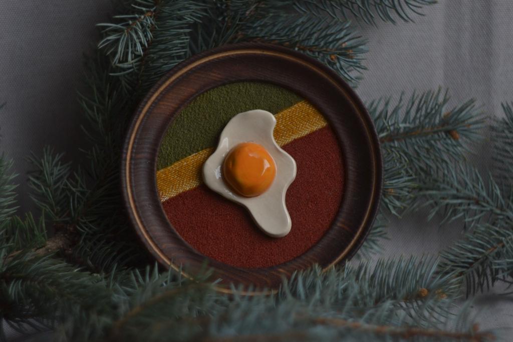 Панно на стену среднее "яичница-глазунья"