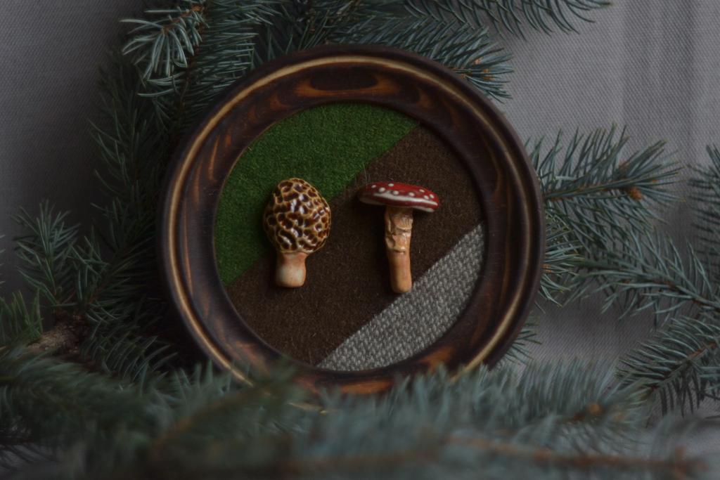 Панно на стену среднее "мухомор и сморчок"