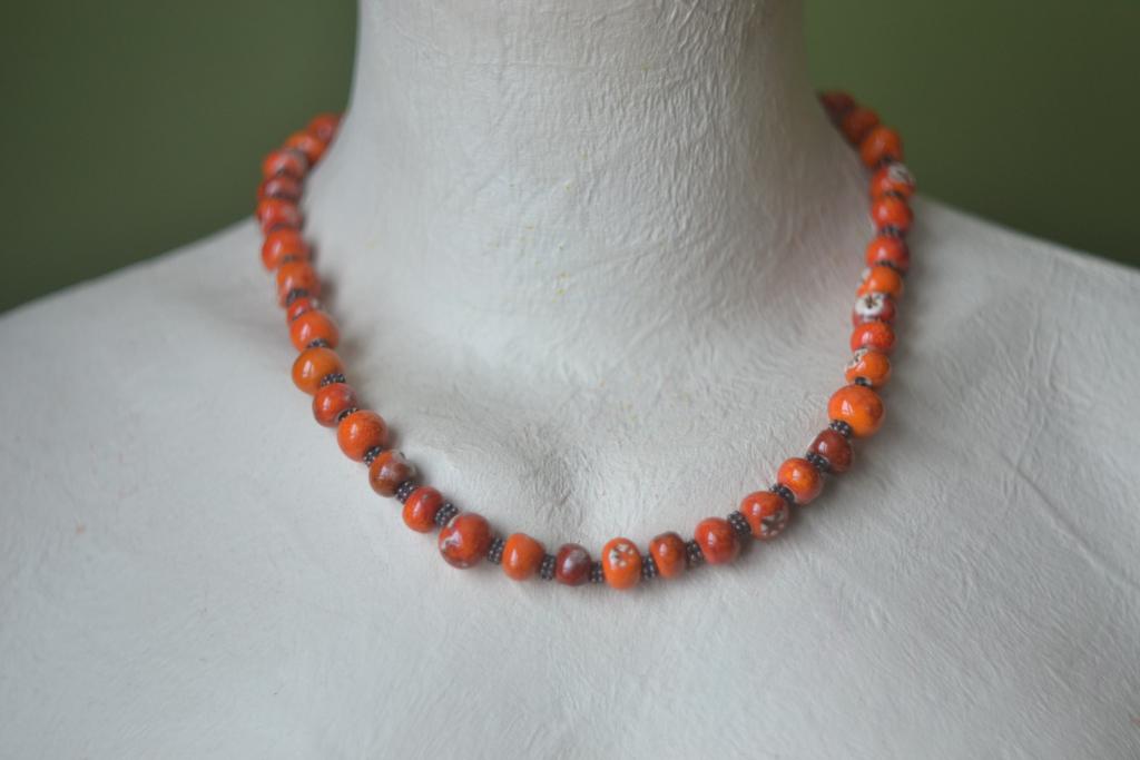 Бусы "Рябиновые "