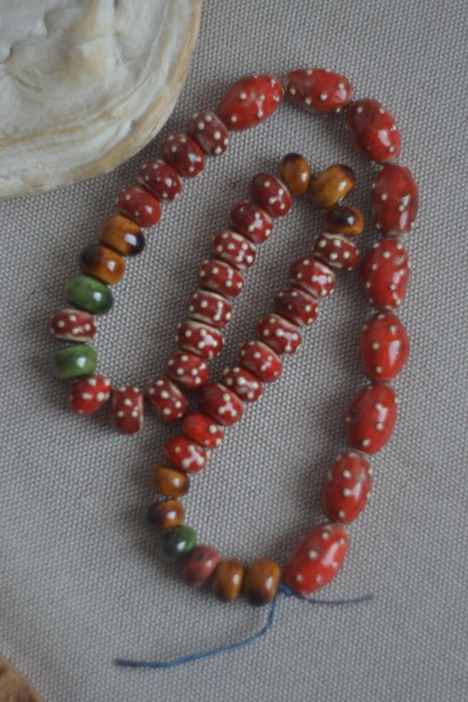 Большой набор бусин с браком