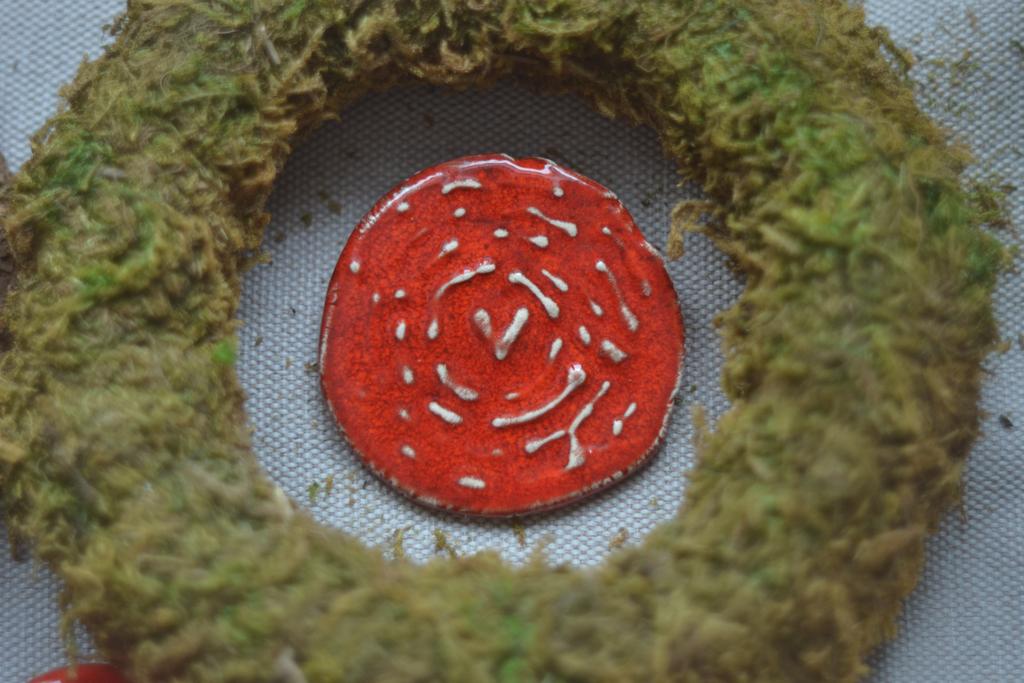 Брошь "Большая мухоморна шляпка "