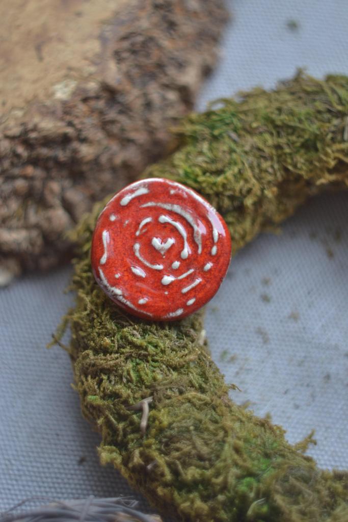 Брошь " мухоморна шляпка "