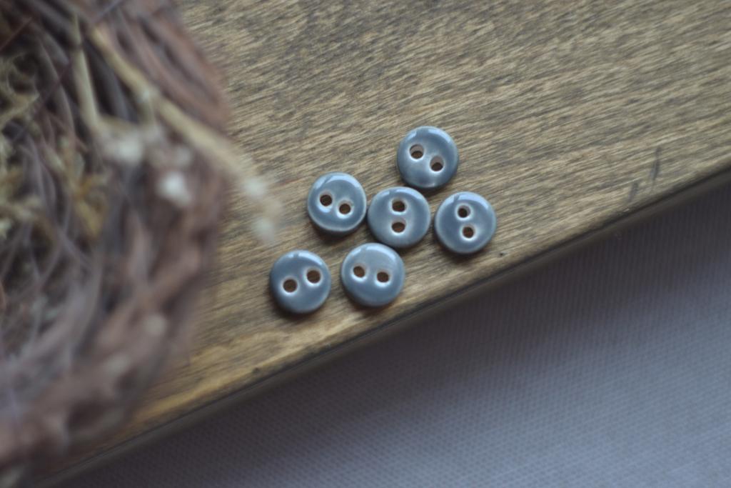 Базовая керамическая пуговица  1,3 см  "Туман"