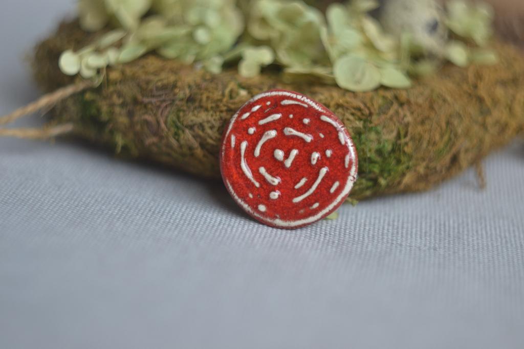 Брошь " мухоморна шляпка "