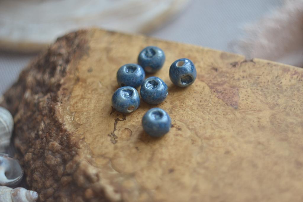 Керамическая бусина 1,2 см  "Черника"