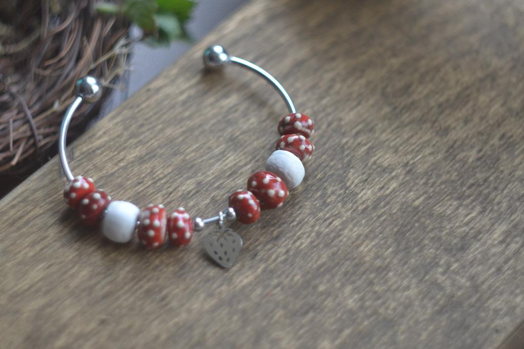 Браслет "Ягода"