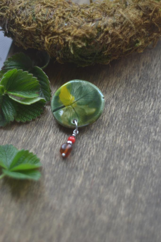 Брошь "Роса "