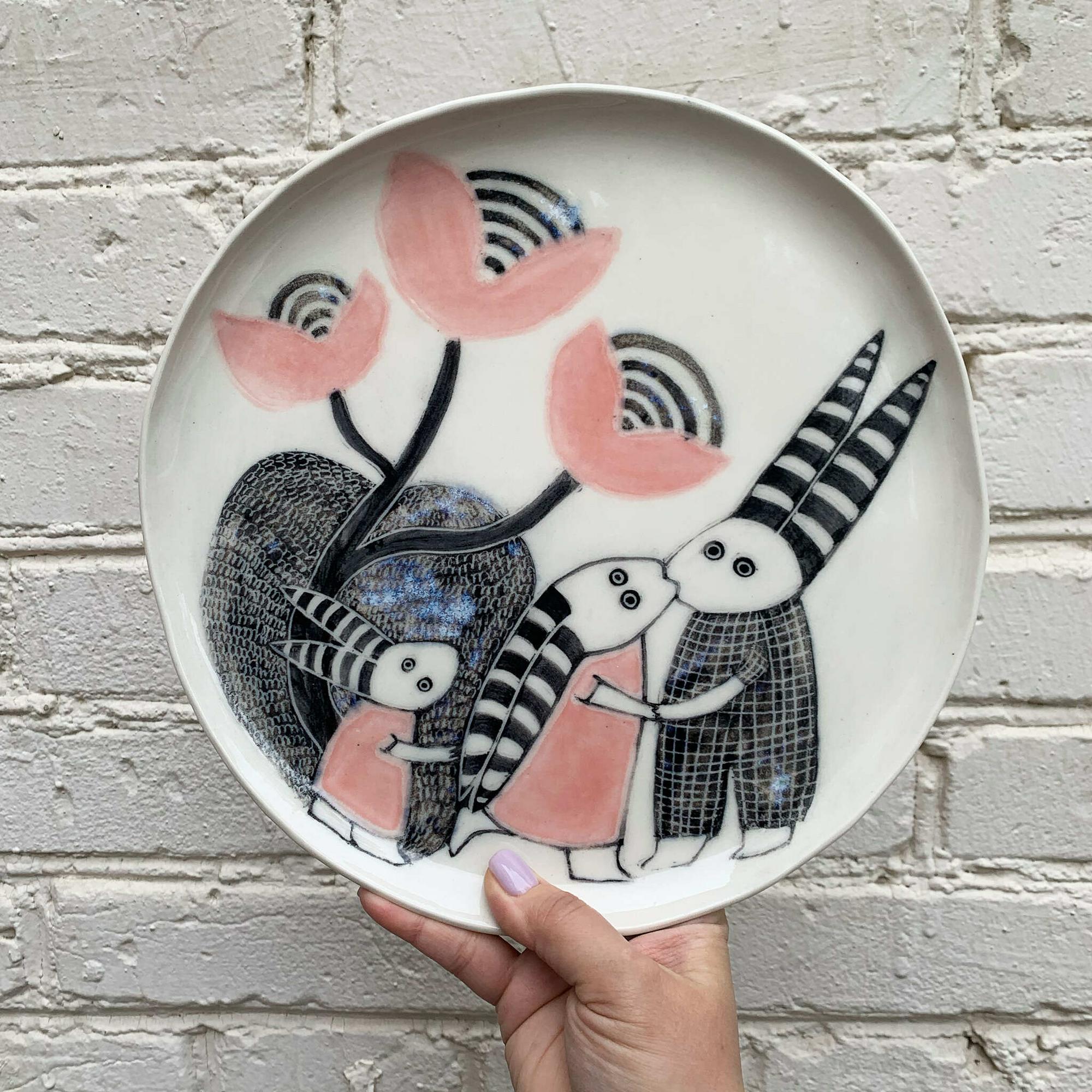 Тарелка Поцелуйчики 2+1 в розовом большая