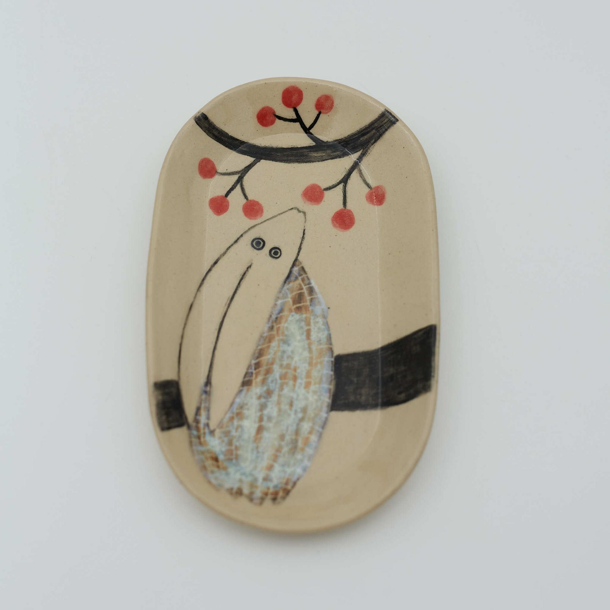 Тарелка Зайка на дереве, малая бежевая