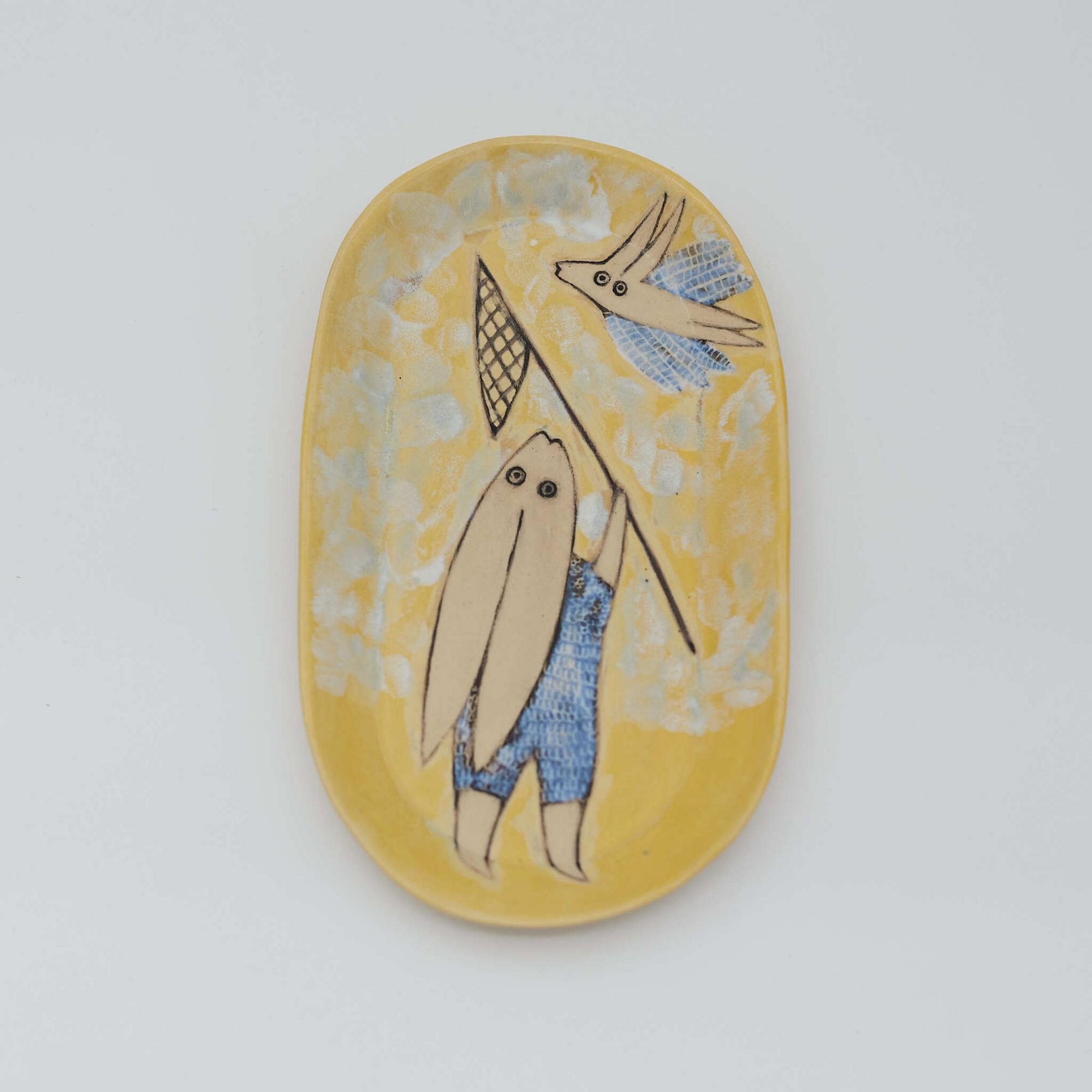 ТарелкаЗайка ловит Крылатого Зайку, средняя бежевая