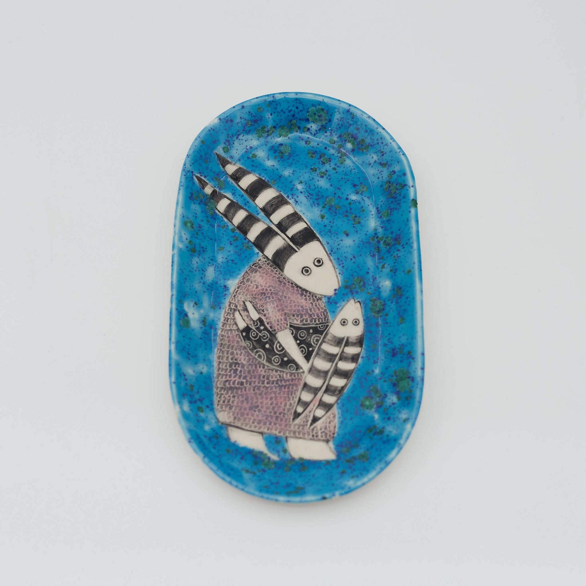 Тарелка мама Зайка и малыш, средняя белая