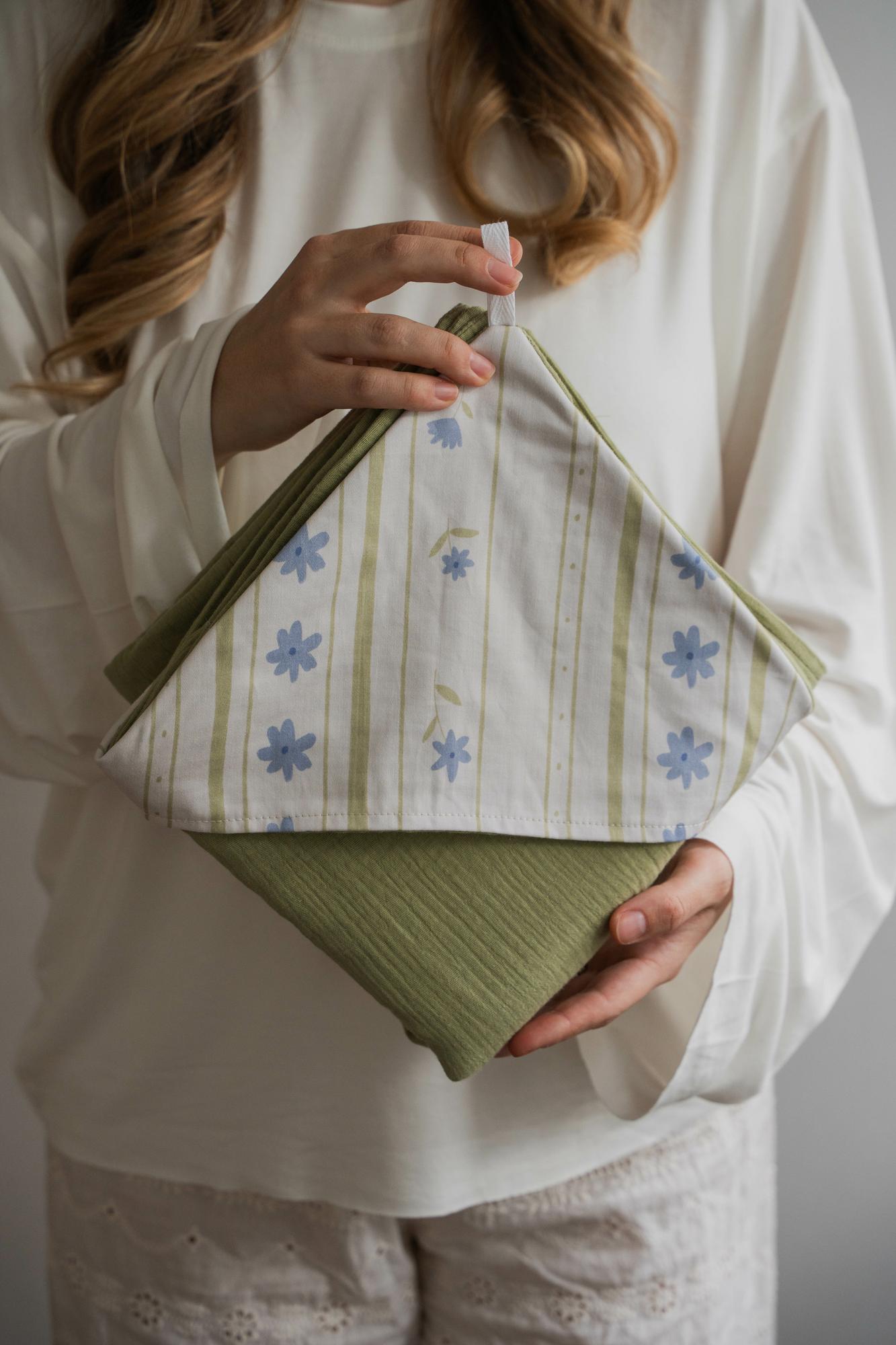 Полотенце муслиновое с уголком