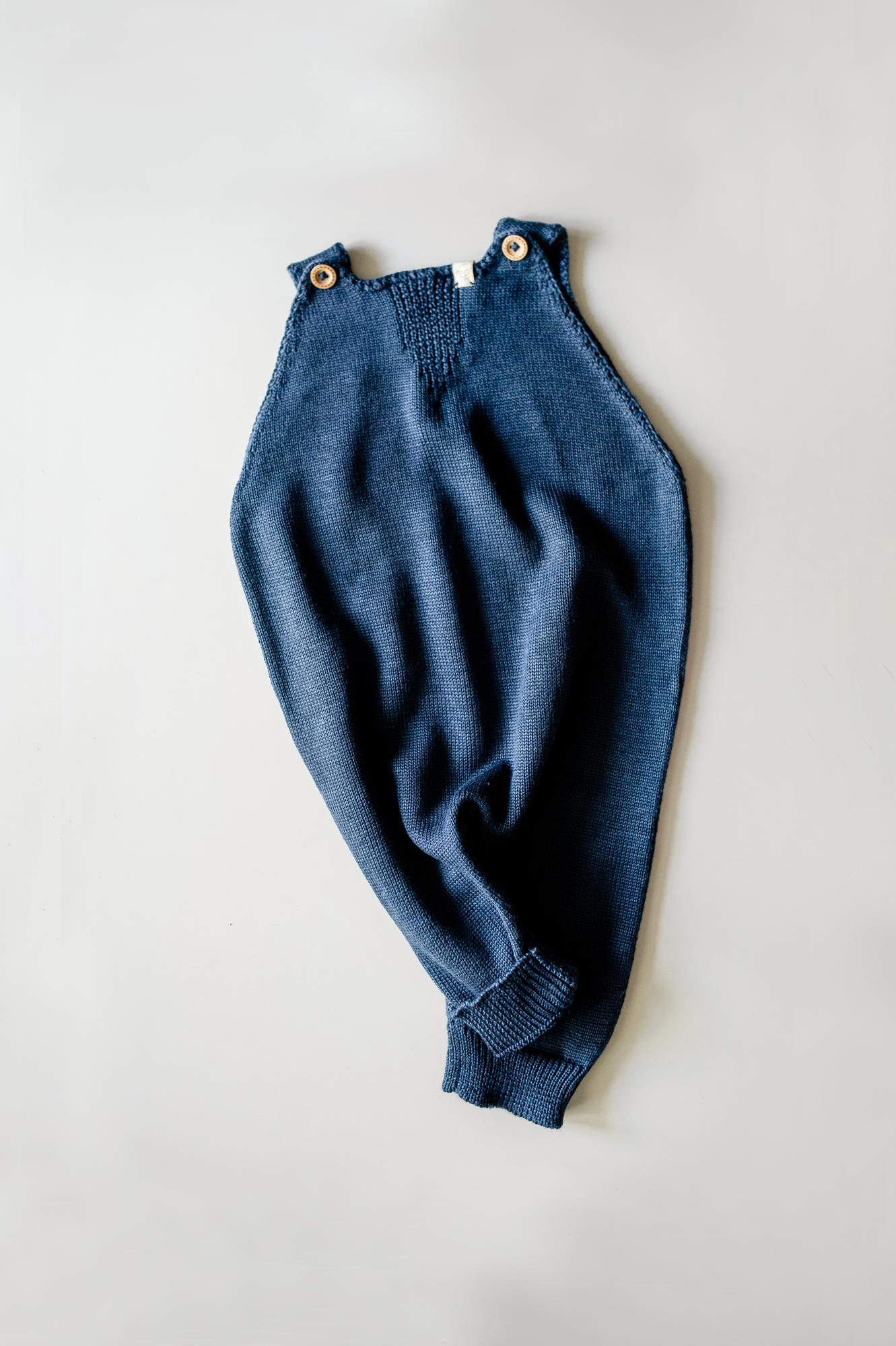 ВЯЗАННЫЙ КОМБИНЕЗОН