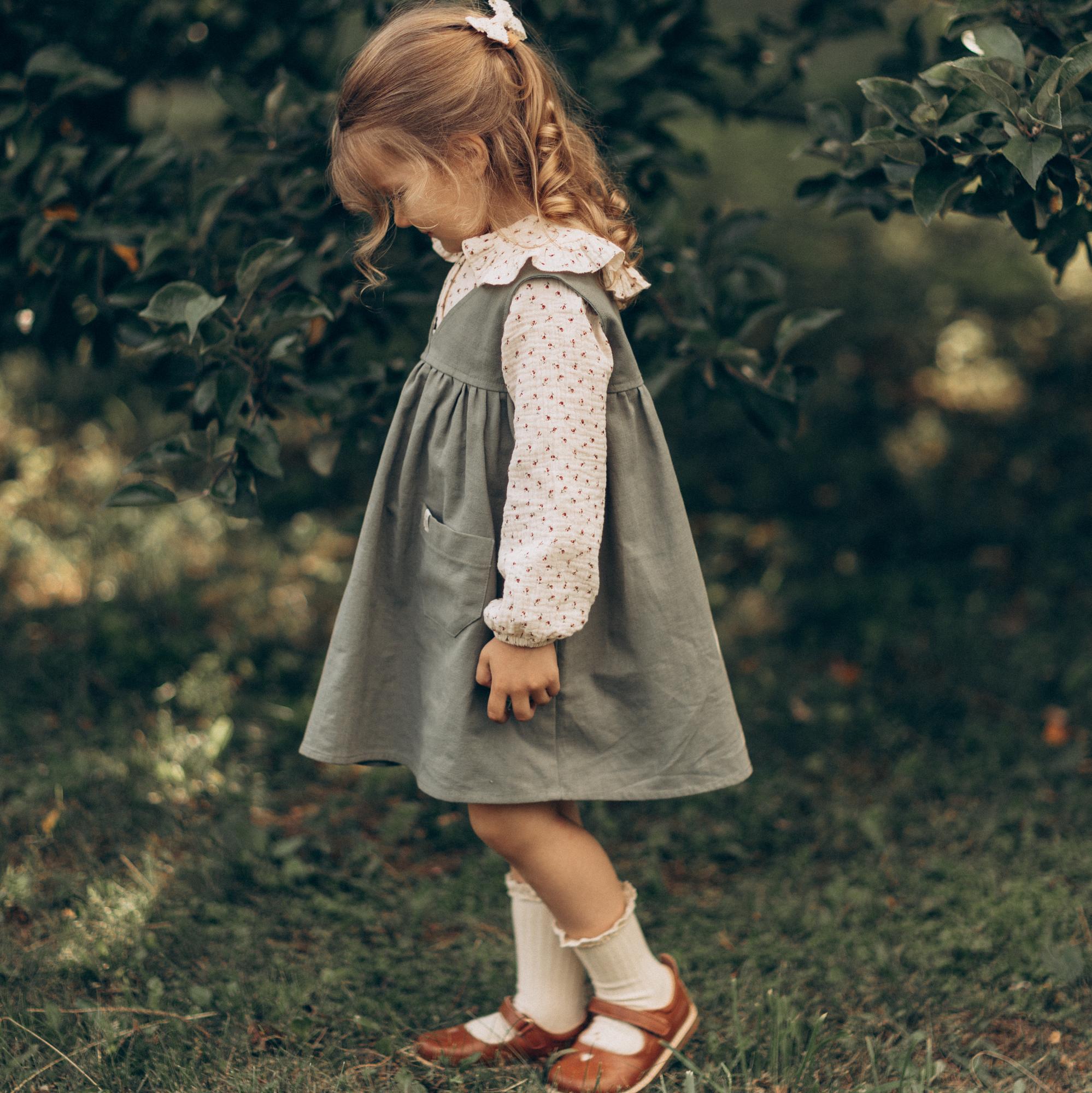 Платье из плотного хлопка