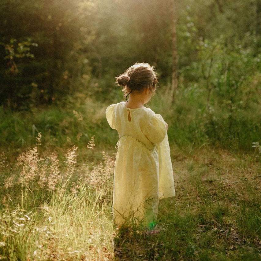 Платье с рюшей цвет лимонный лимонад