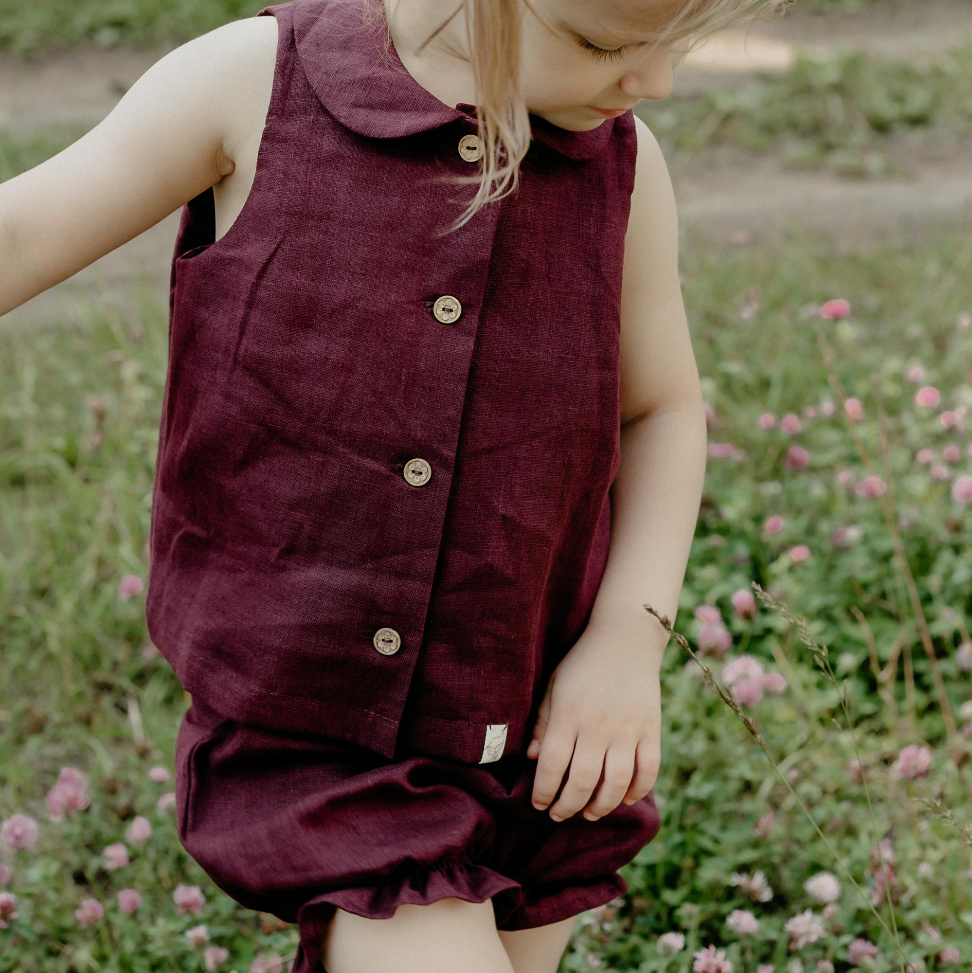 костюм для девочки в цвете слива