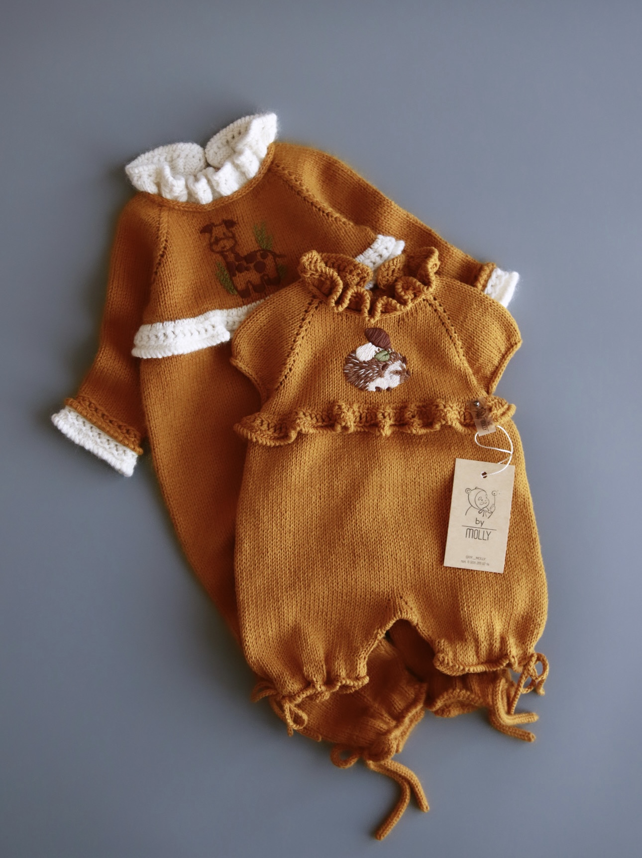 Мастер-класс по вязанию спицами ромпера и комбинезона  "Sheffield_romper_molly " с вышивкой.