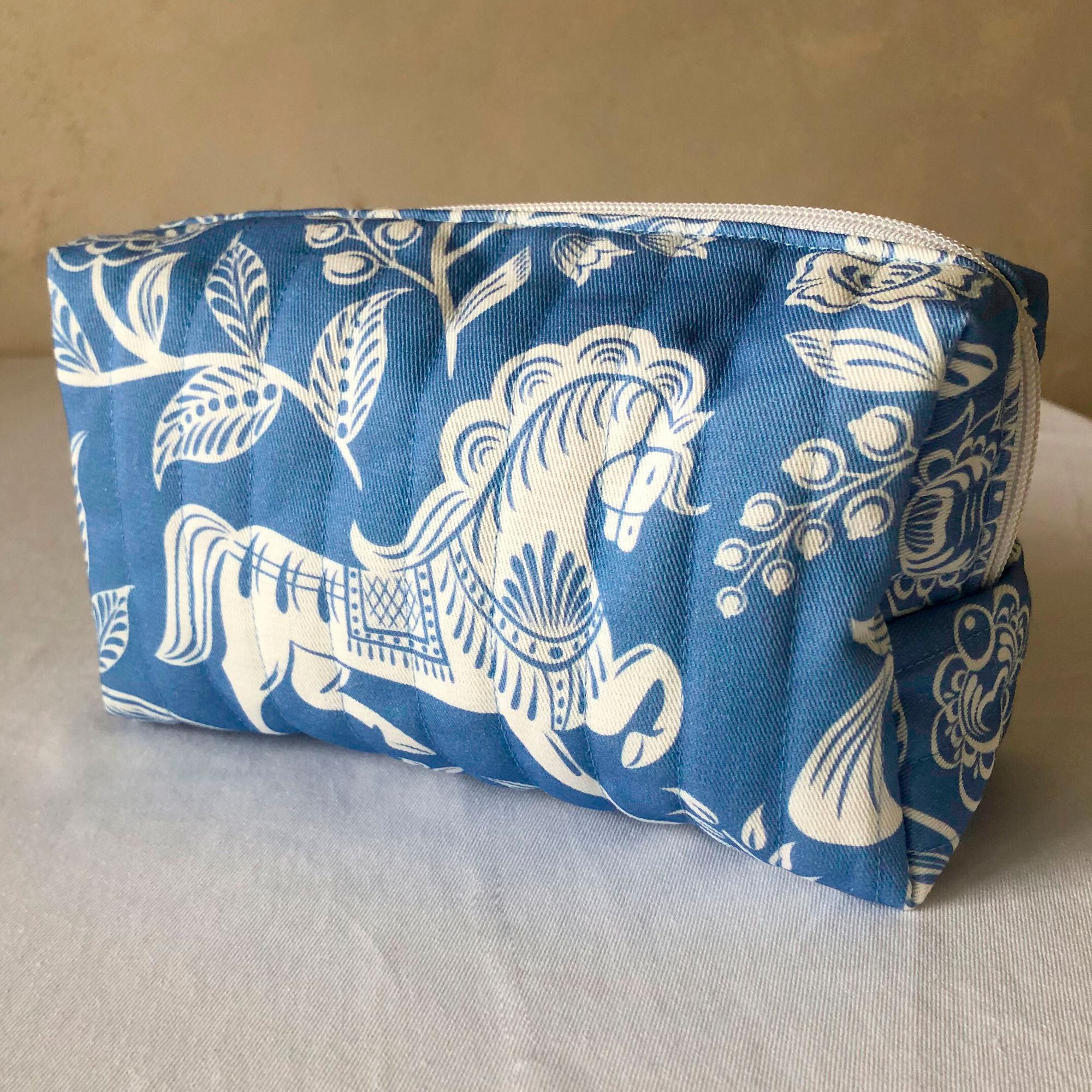 косметичка_кони_синие