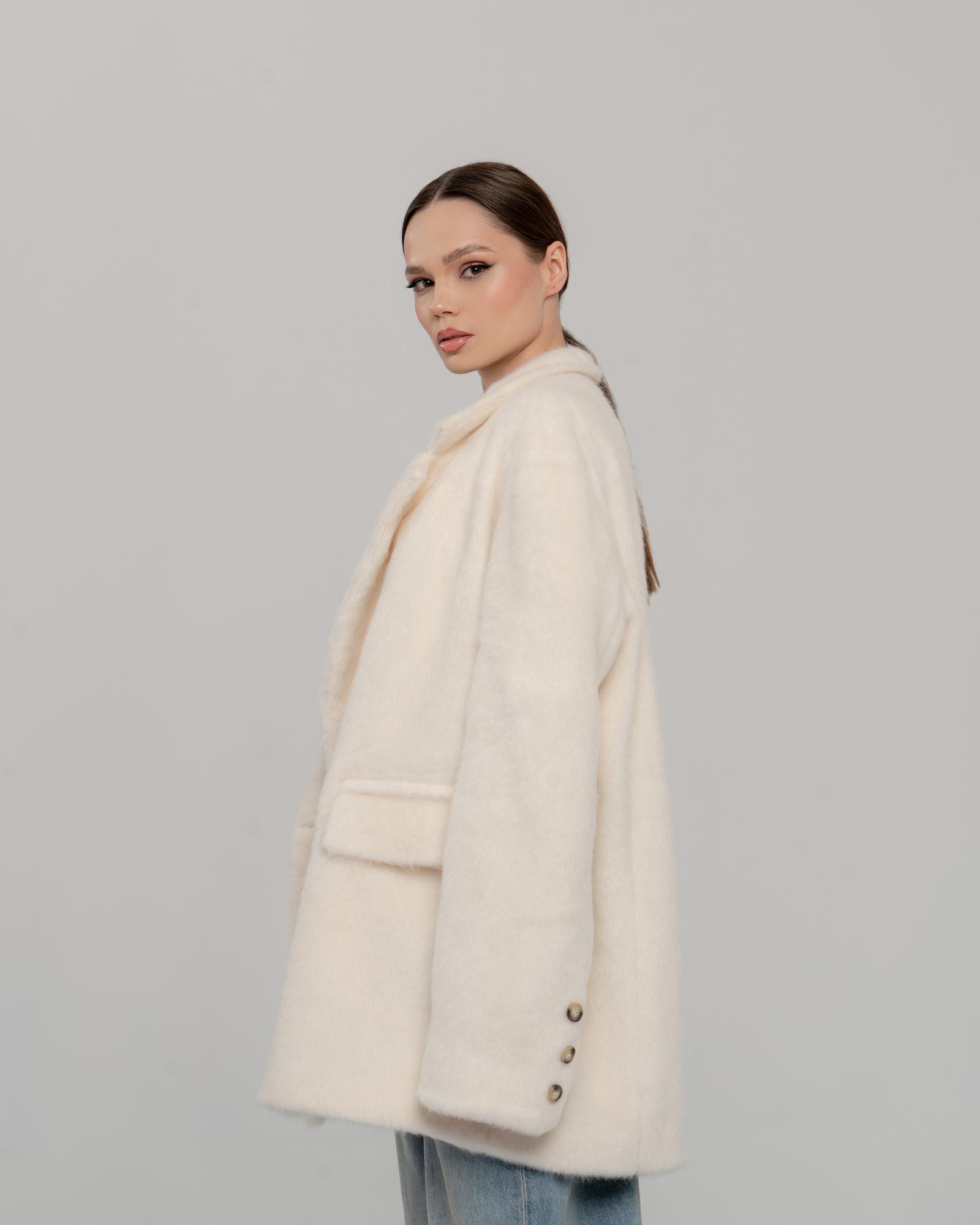 Пальто Fluffy Milk