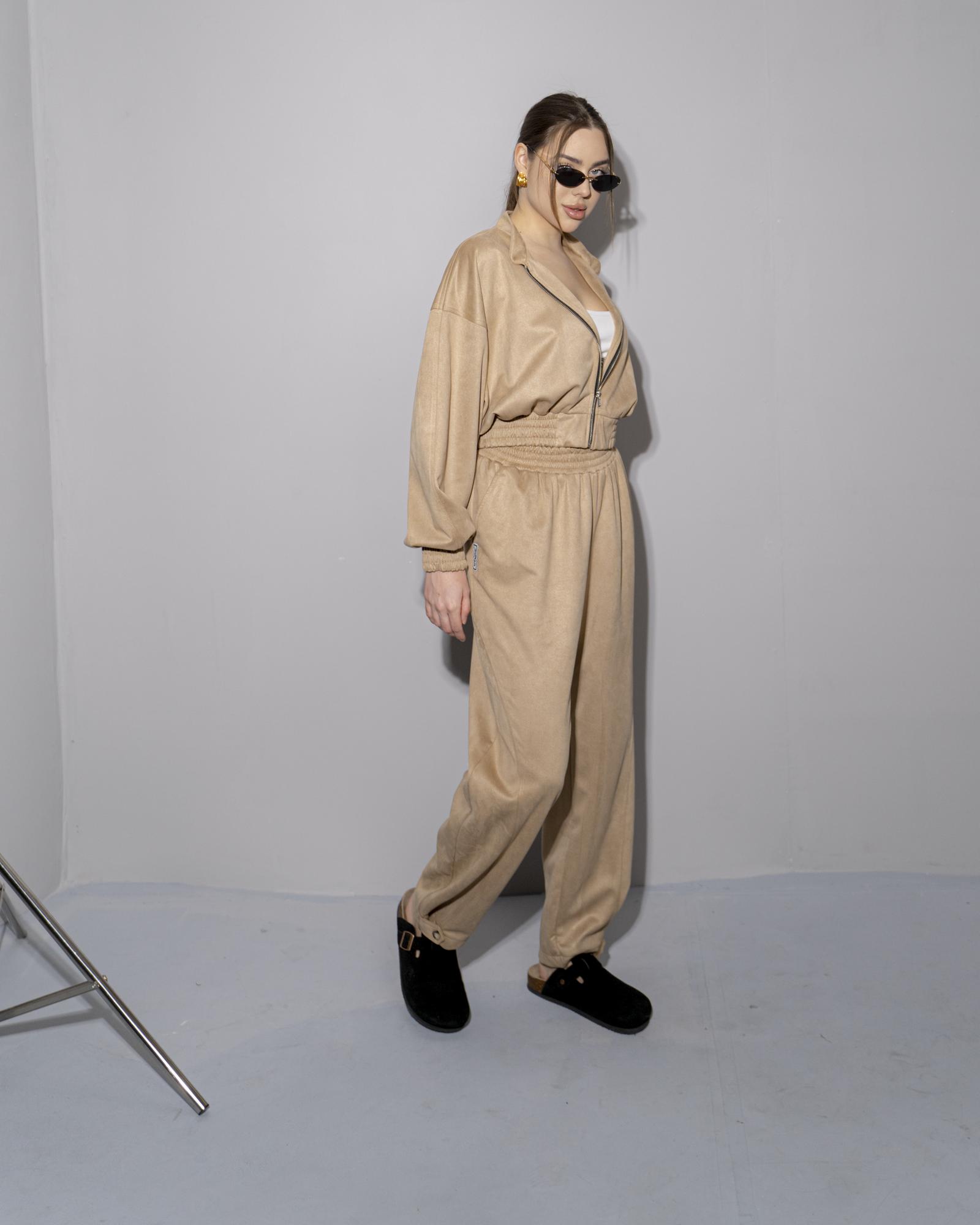 Брюки джогеры замша camel