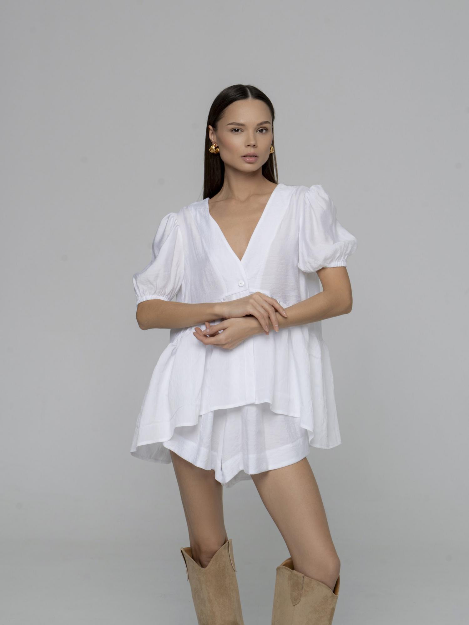 Блуза Over White