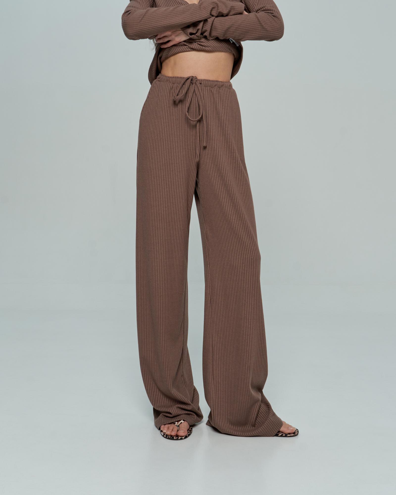 Брюки коричневые