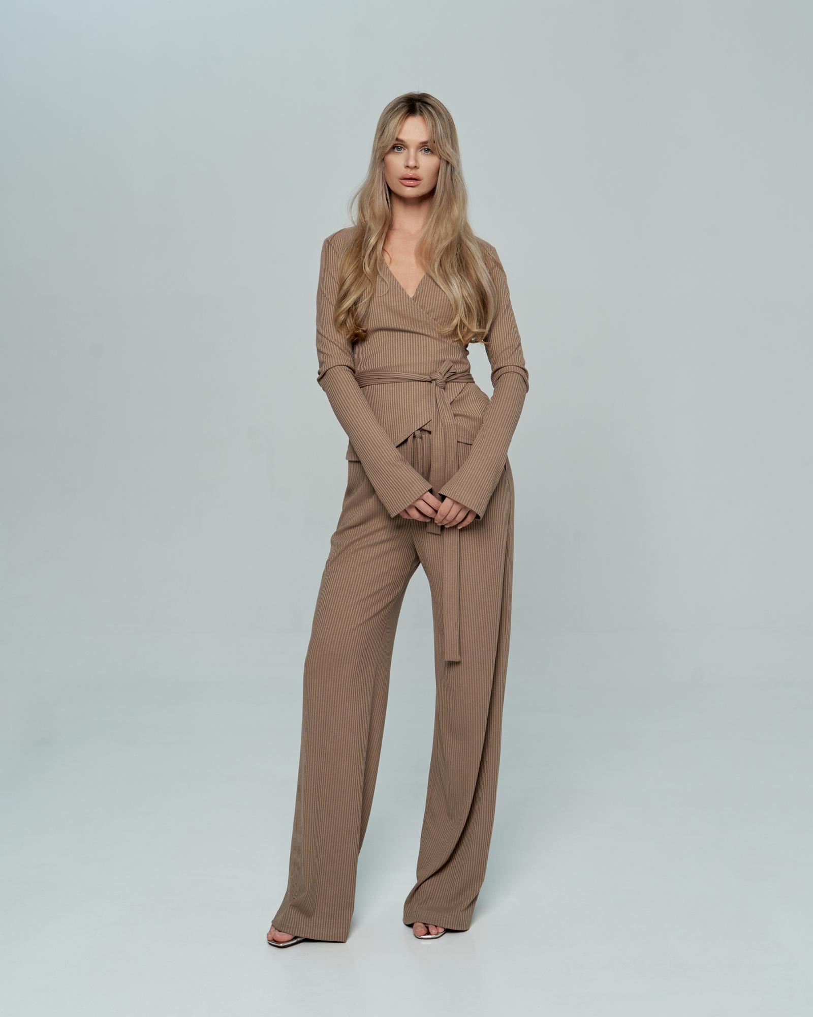 Брюки светло корич.