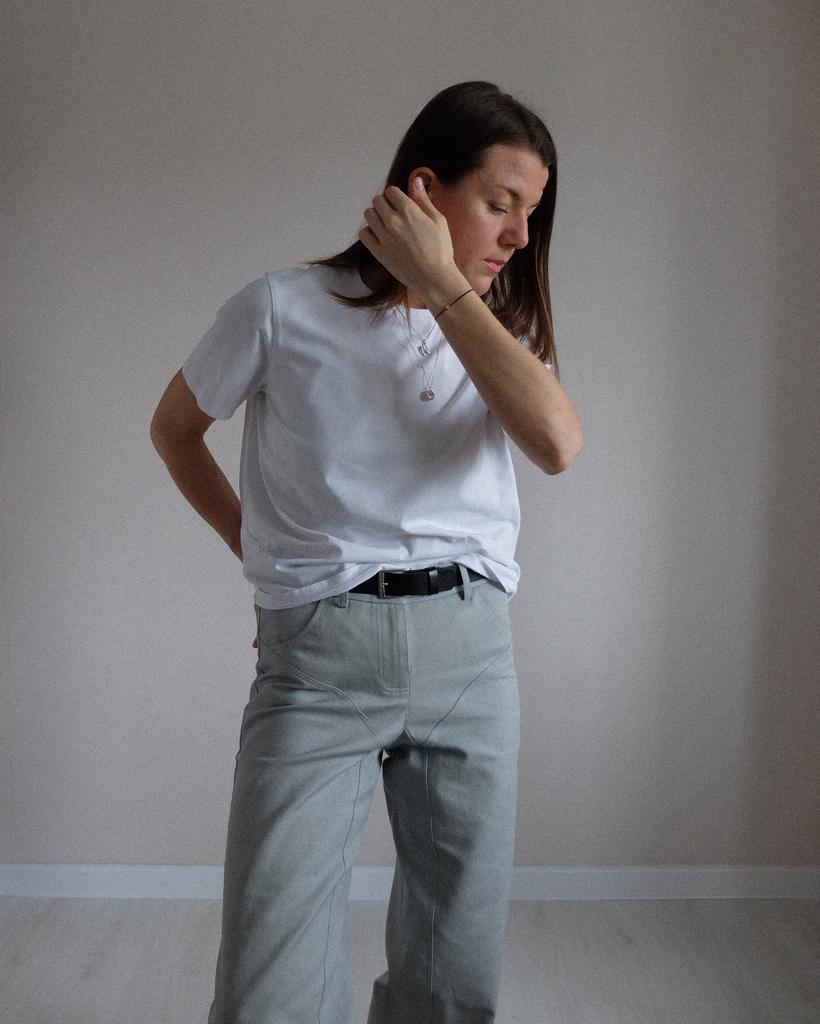 Видеопроцесс пошива джинс КАРМИНА/ДЖУЕЛ