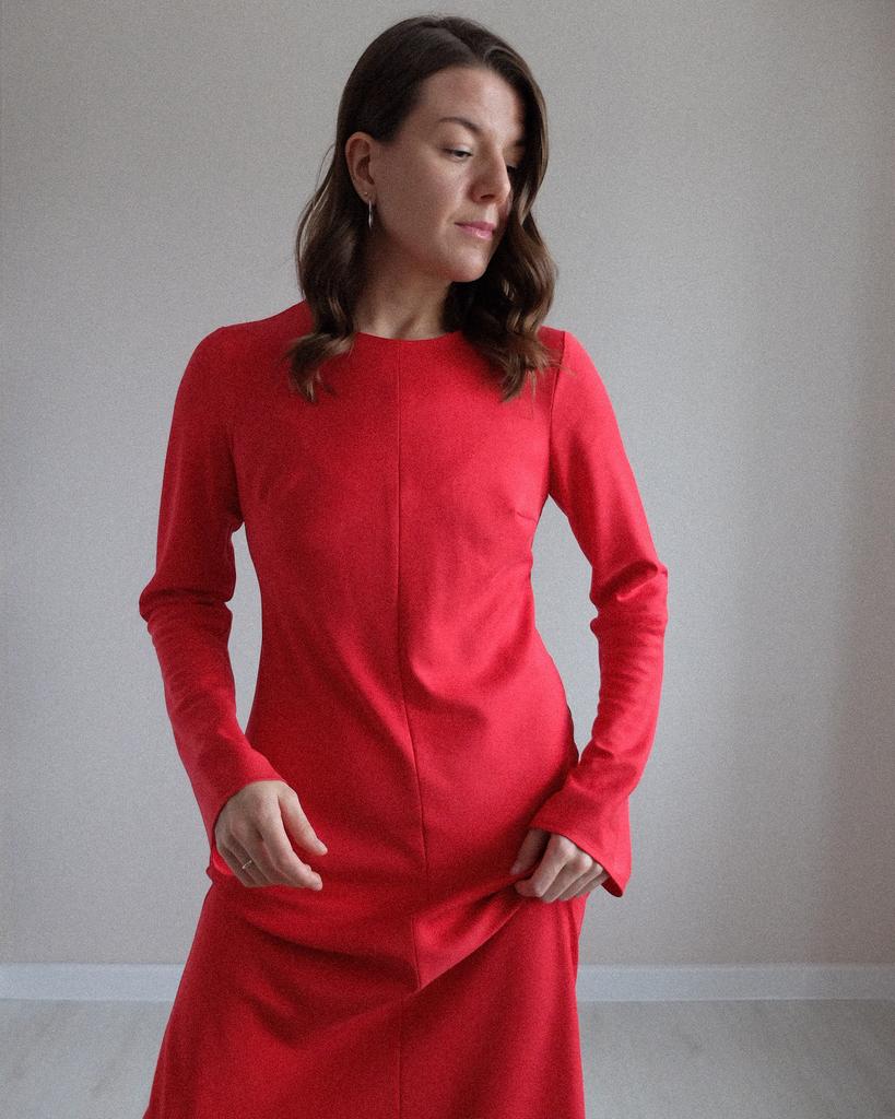 Видеопроцесс пошива платья Кэролайн