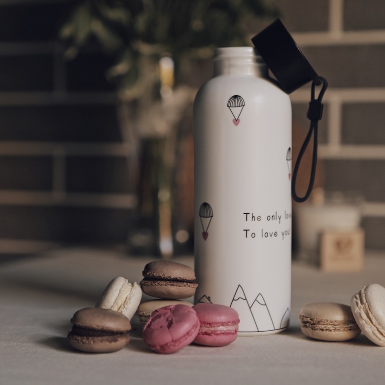 Керамическая бутылочка для воды и напитков. Воздушный шар