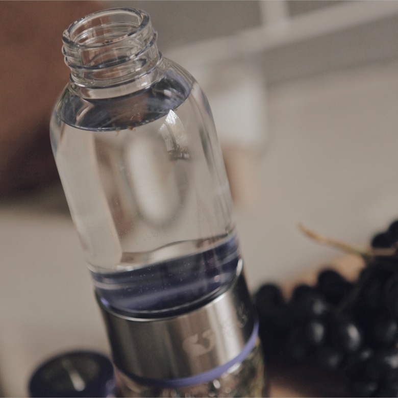 Стеклянная Бутылочка для воды. Фиолетовая