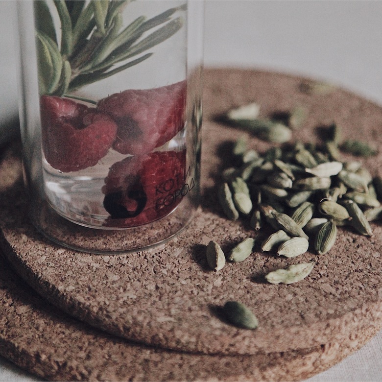 Стеклянная заварочная бутылочка с двойной стенкой