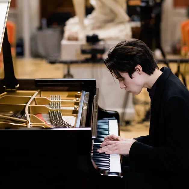 «Энджел Вонг: Мудрость. Сила. Тайна»: тёмный улун с добавками