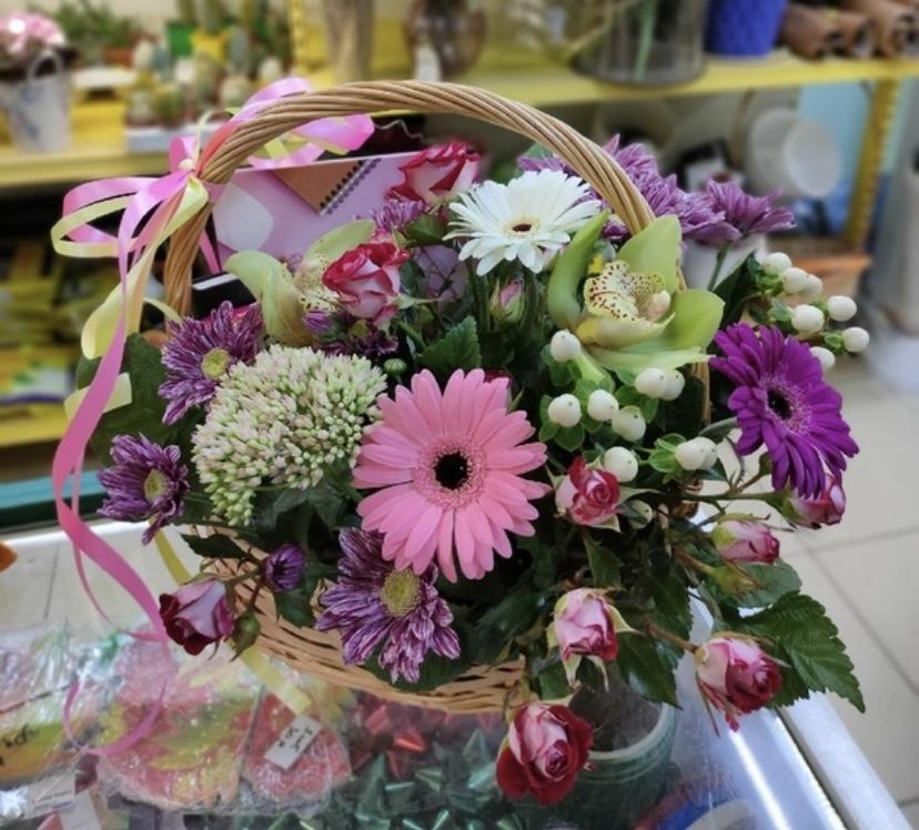 Корзина с цветами (доп товар ваш)