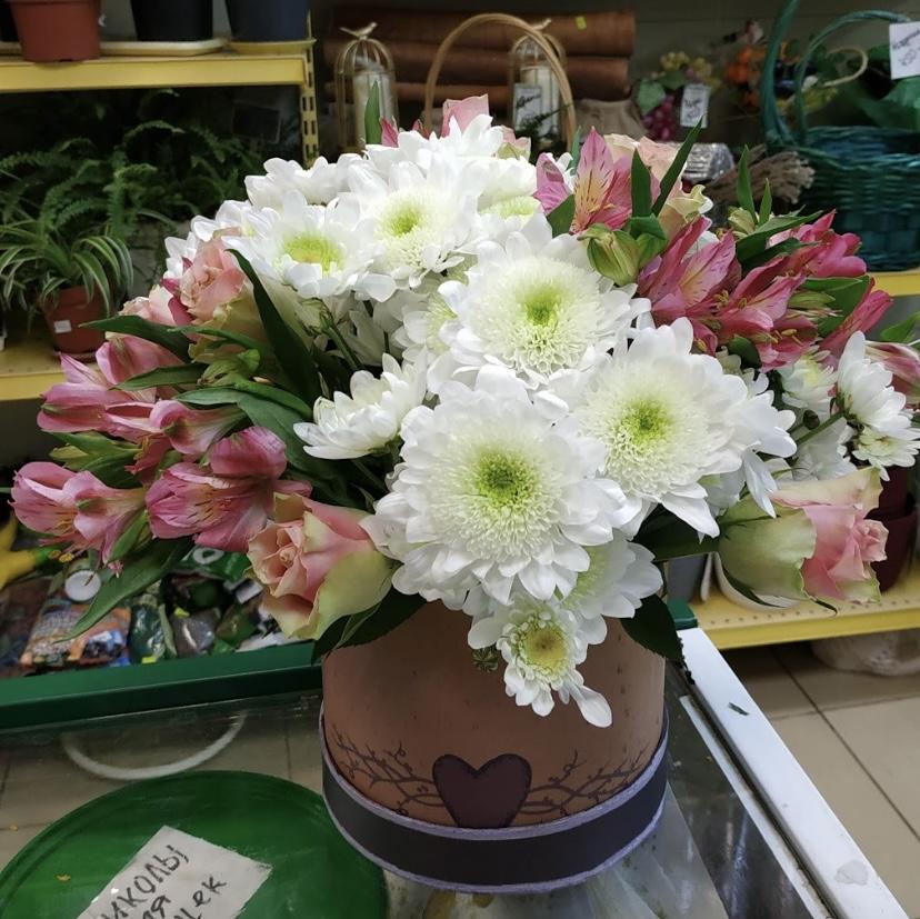 Цветы в коробке