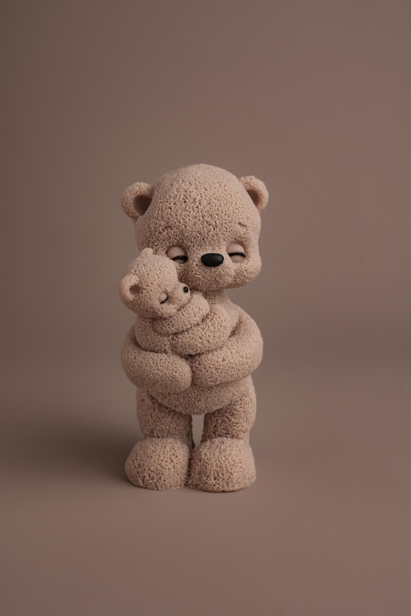 Мишка Тео с мамой