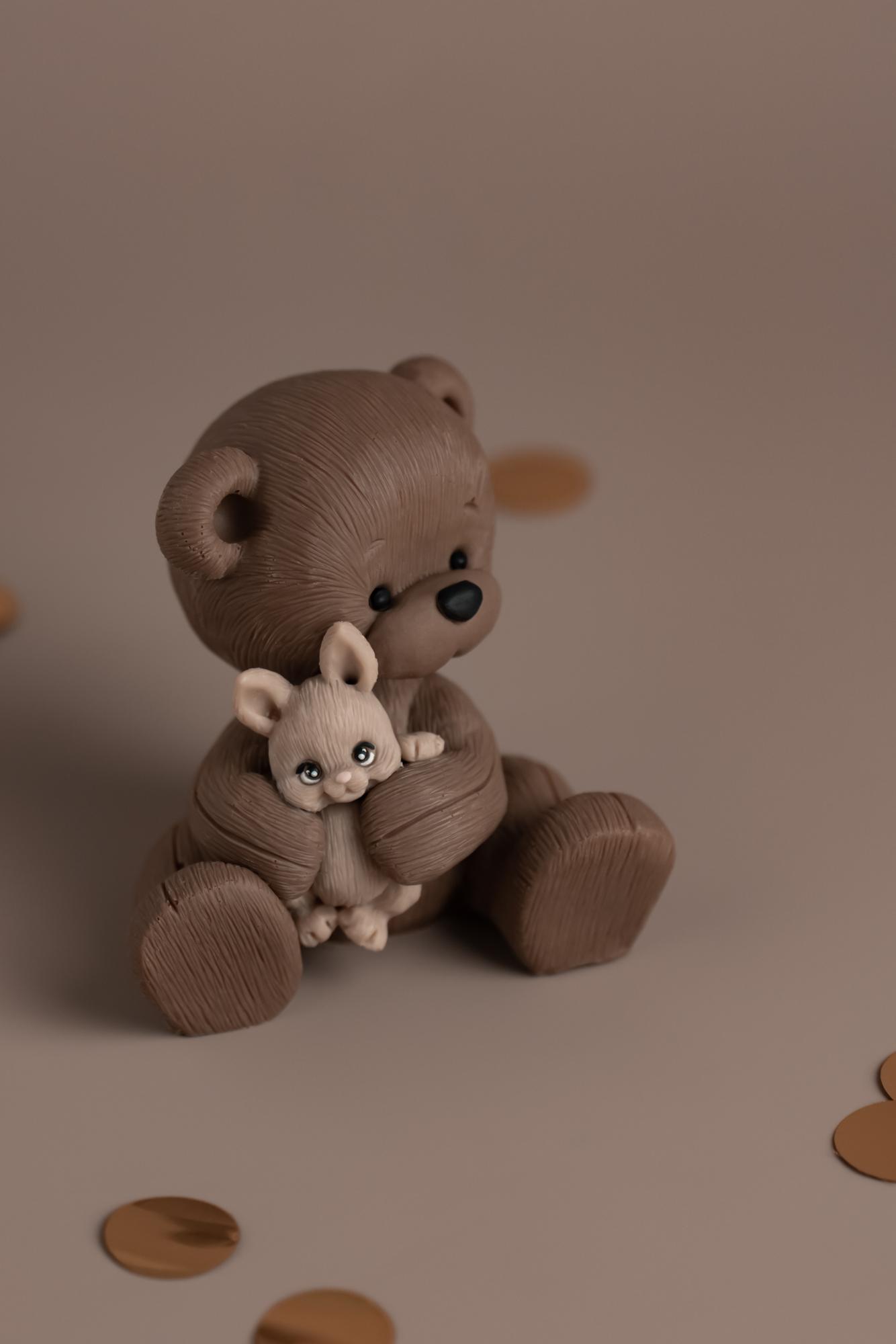 Медвежонок Брауни с зайкой