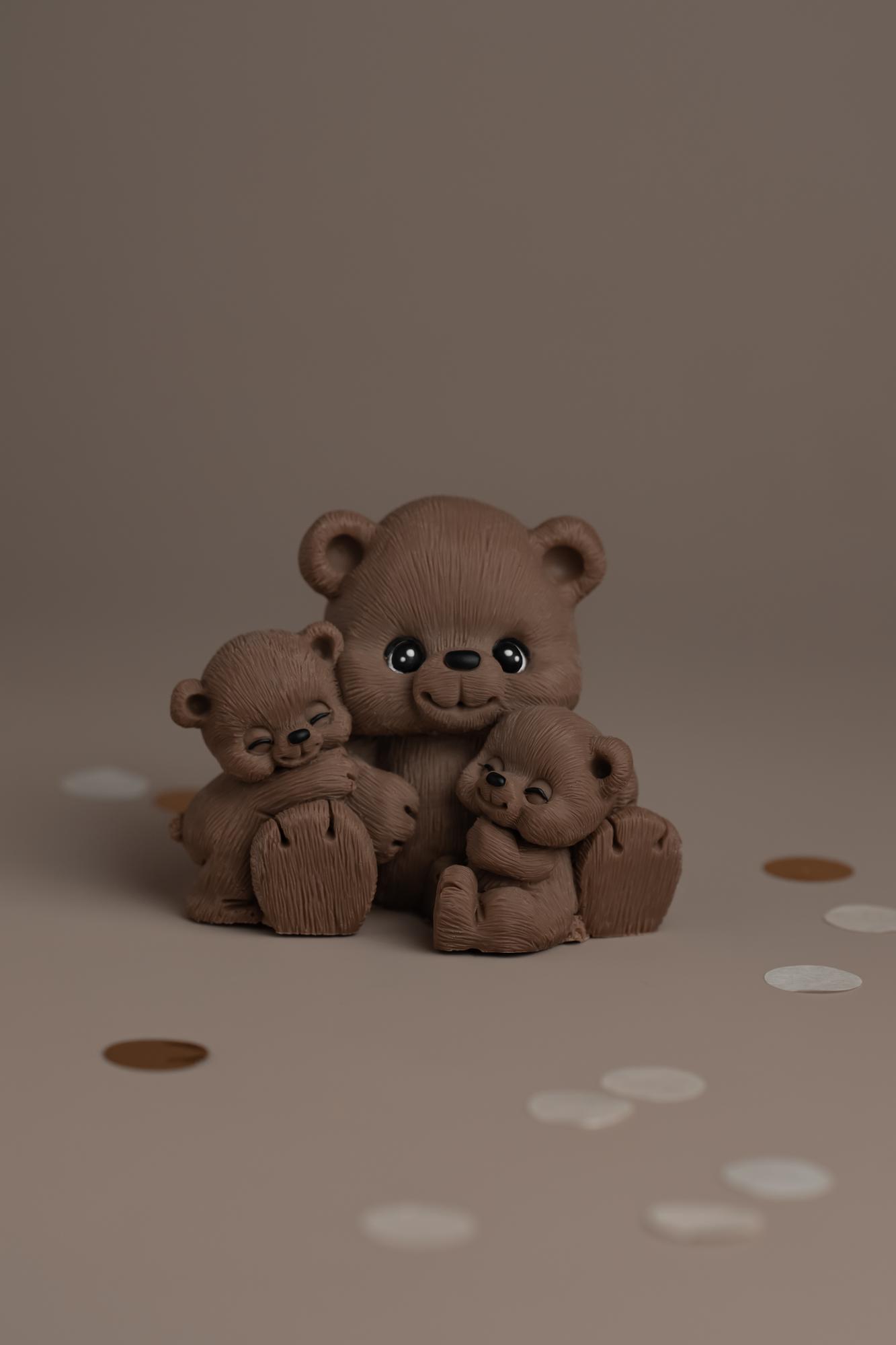 Медвежата с мамой