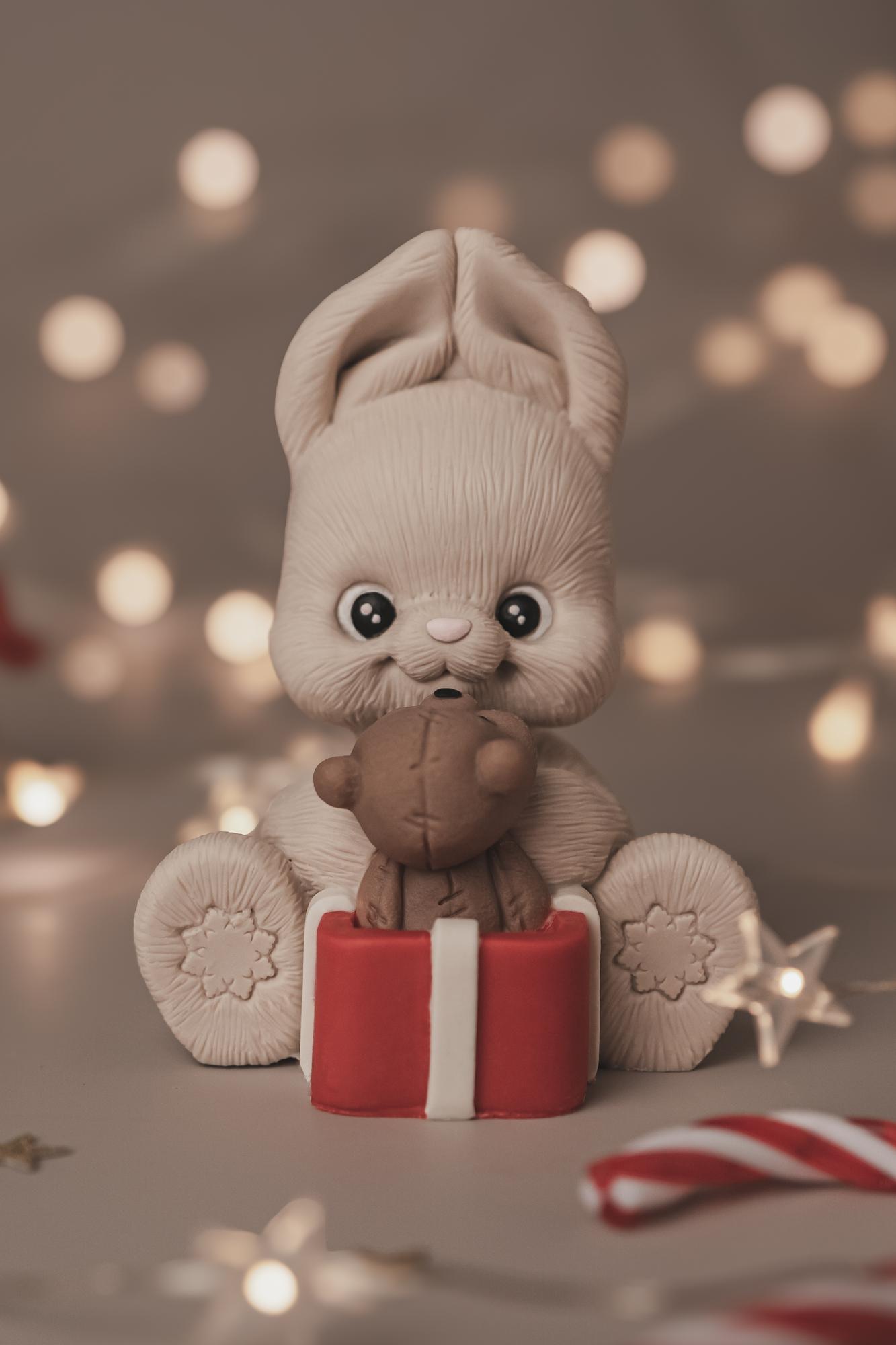 Зайка Лилу и мишка-подарок