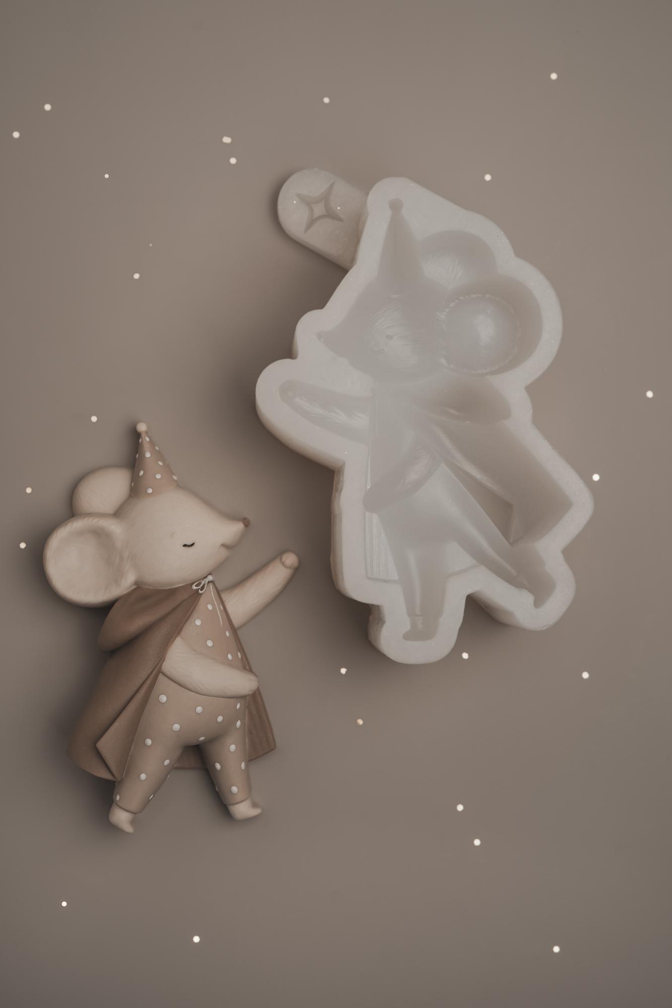 2D - Мышонок-мальчик